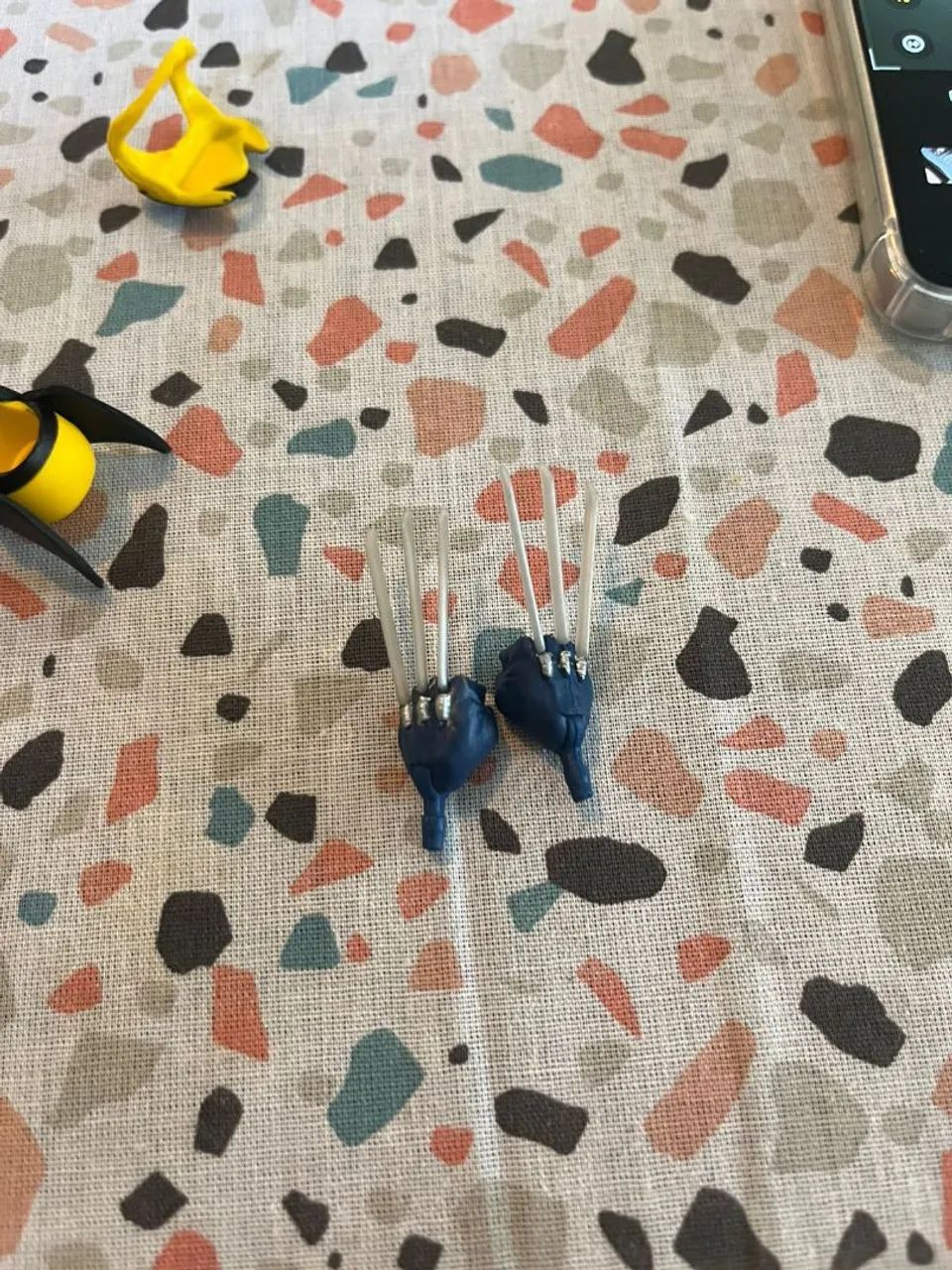 WOLVERINE MARVEL LEGENDS  - Foto 5