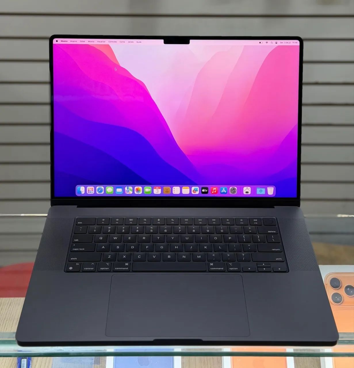 Macbook pro 16 polegadas chip m4 pro 24gb / 512gb garantia Apple: 17/07/2027 ( 24 / 512 )