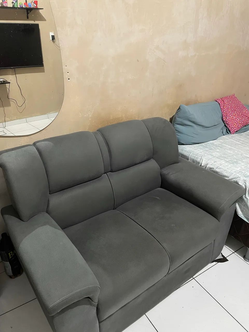 Vendo Sofá 2 lugares 