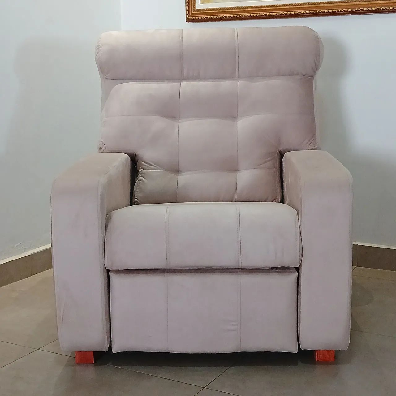 Poltrona massageadora reclinável 