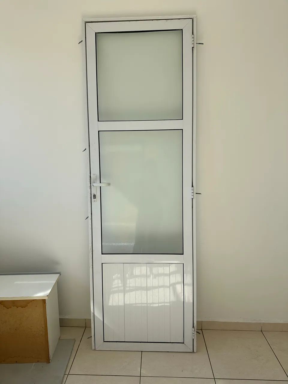 PORTA DE ALUMÍNIO COMPLETA 1