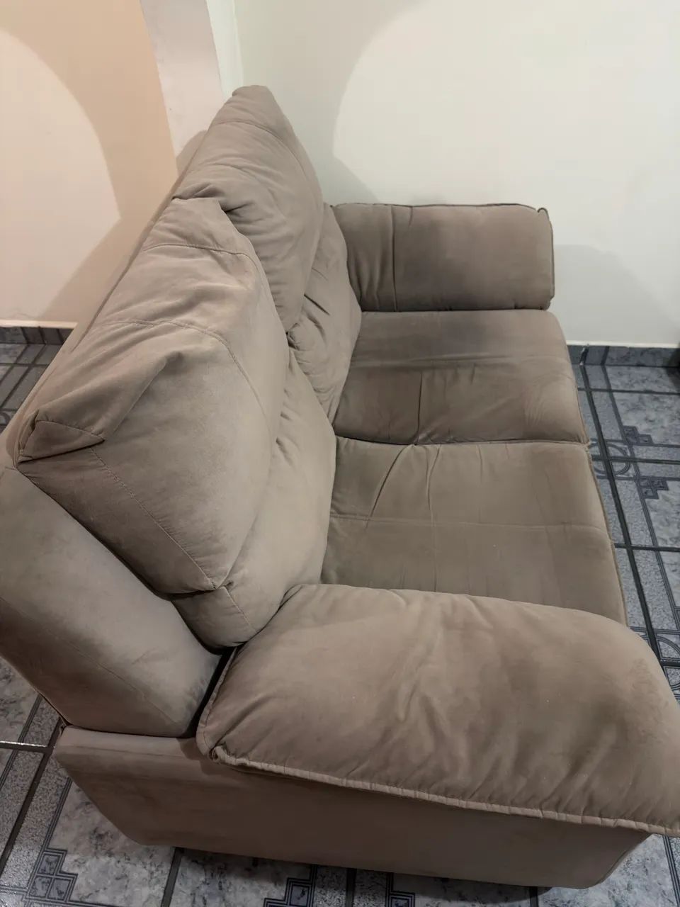 Jogo de Sofá 3 e 2 Lugares - Excelente Estado - R$ 800 - Foto 2