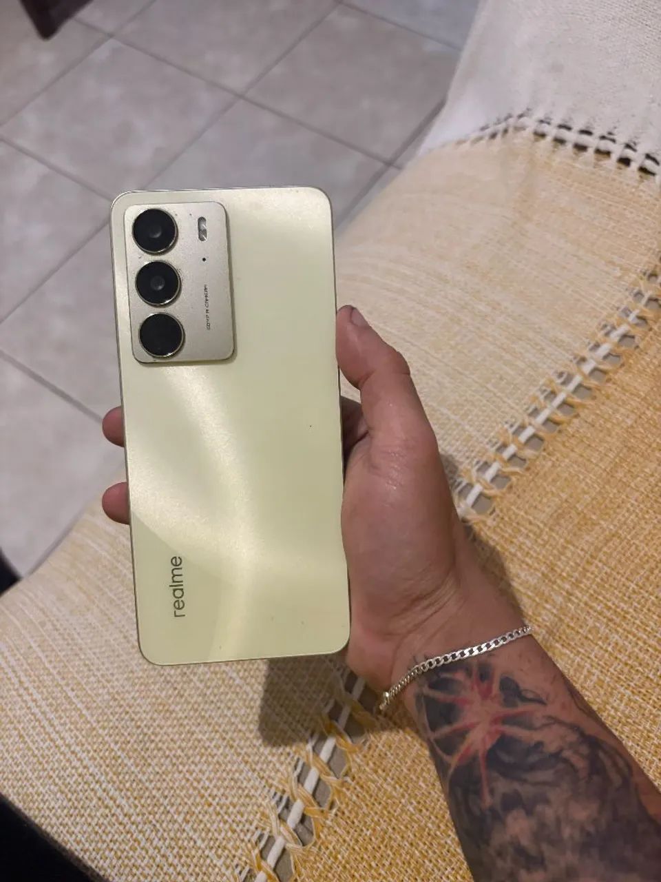Realme c75