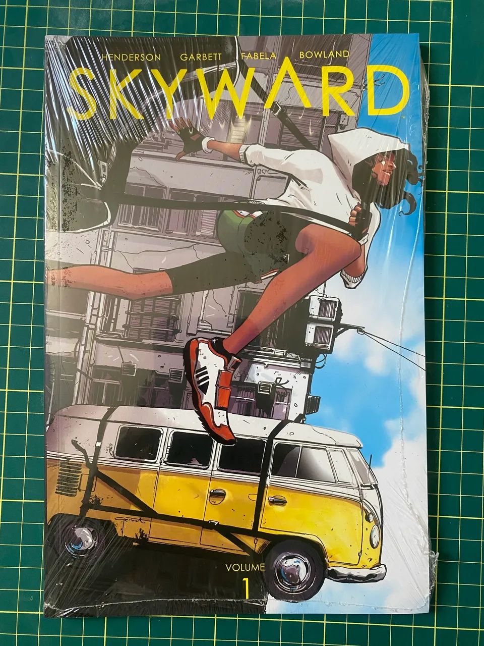 Skyward HQ - Vol. 1 (Ed. Devir)