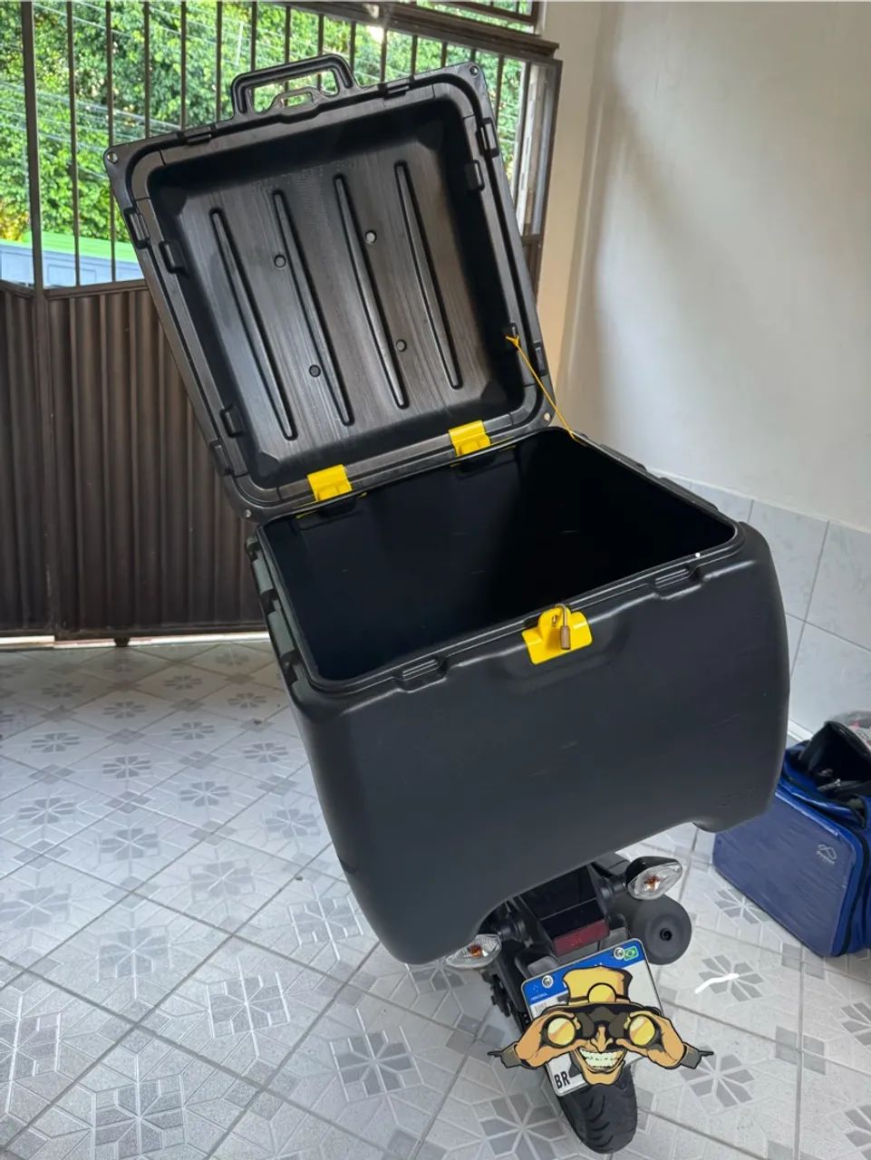 Baú 160L com suporte  - Foto 2