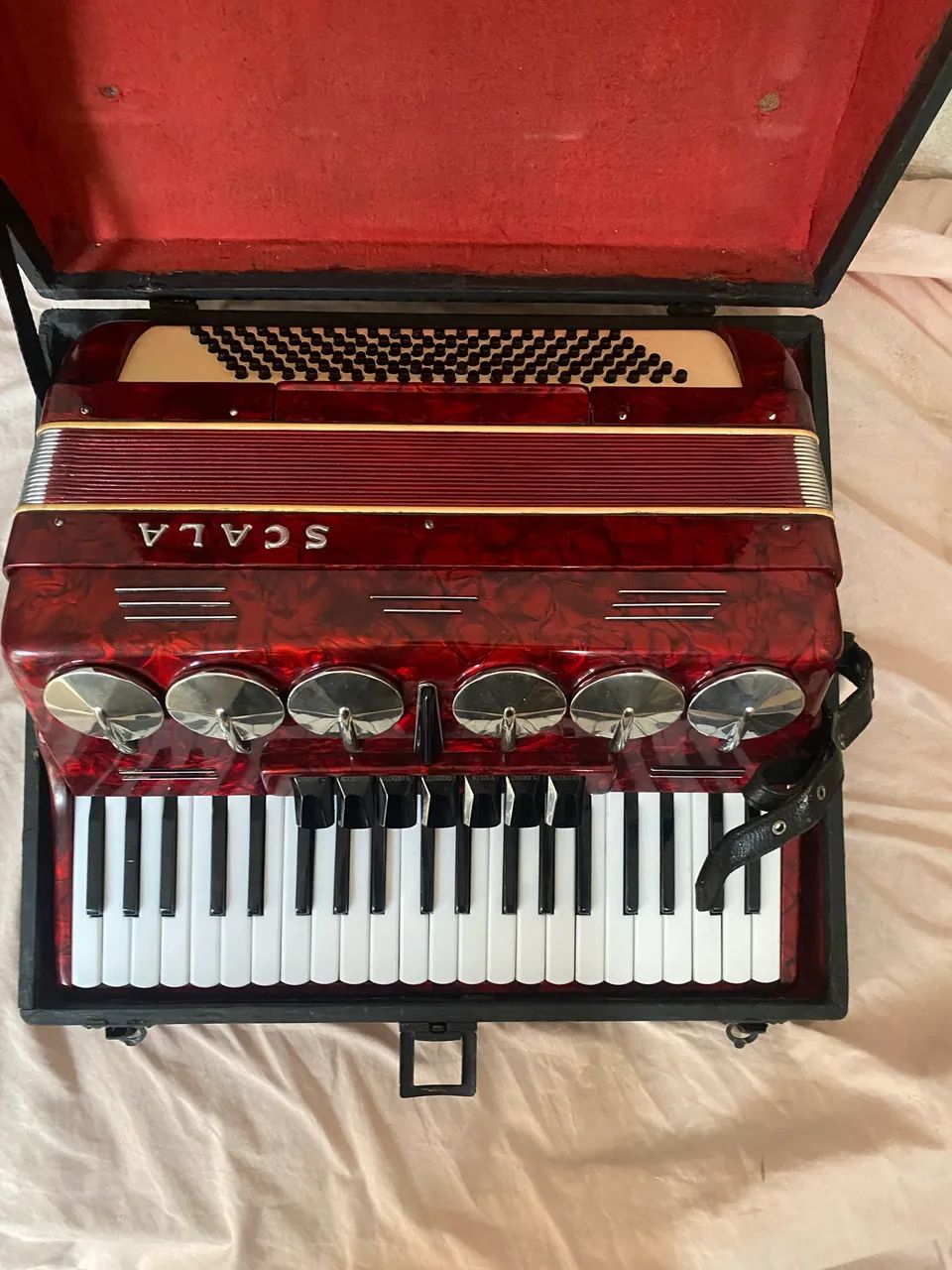 Acordeon 120 baixios  - Foto 3