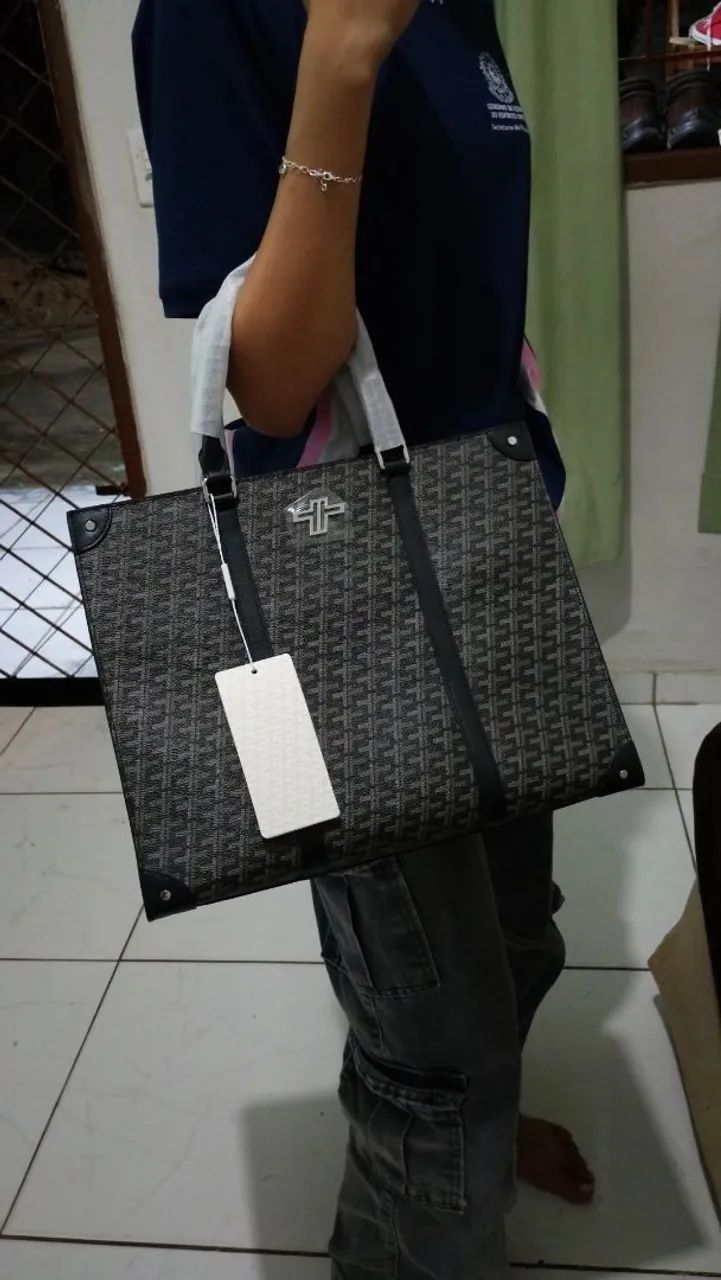 Bolsa em couro attos milano