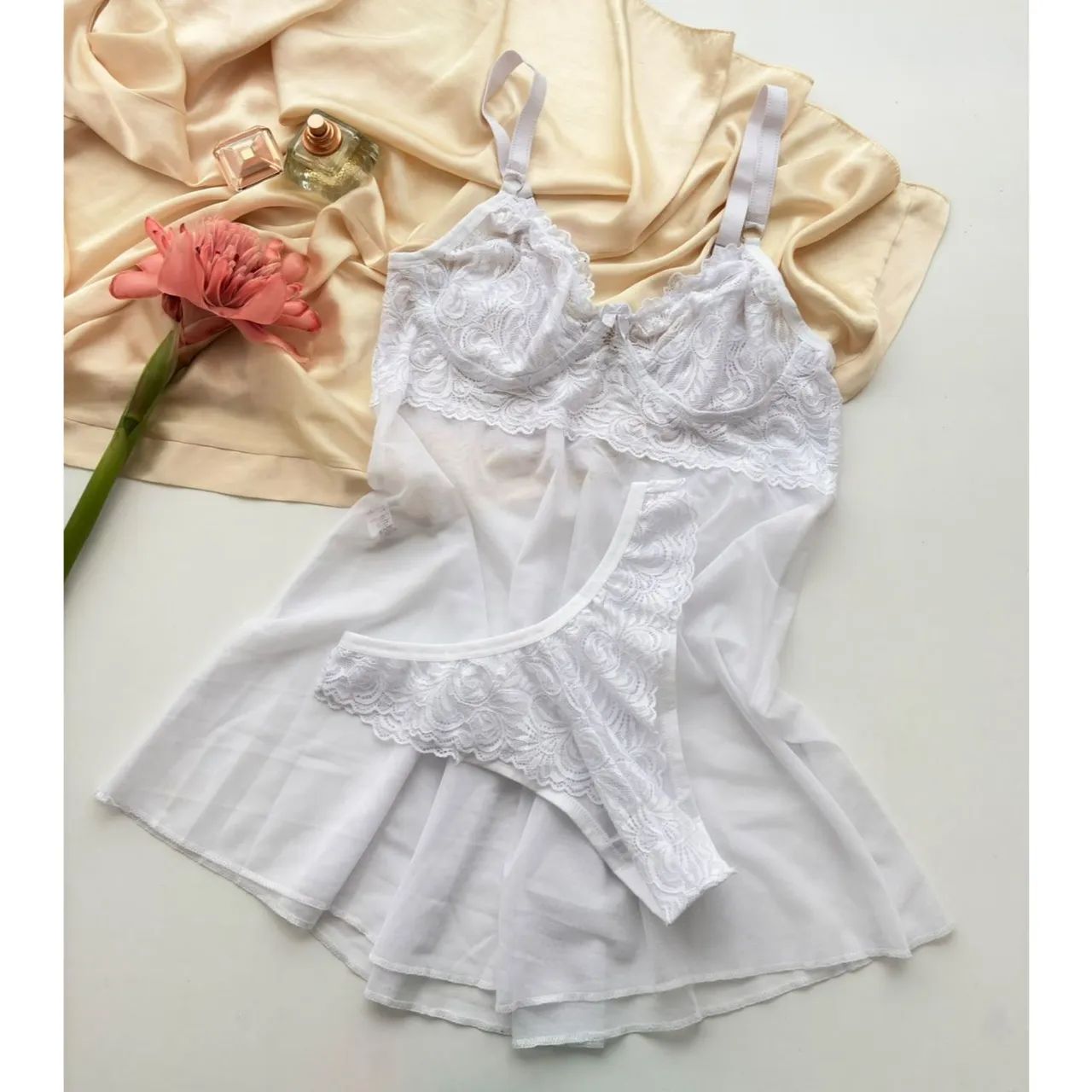 Camisola com renda  - Foto 2
