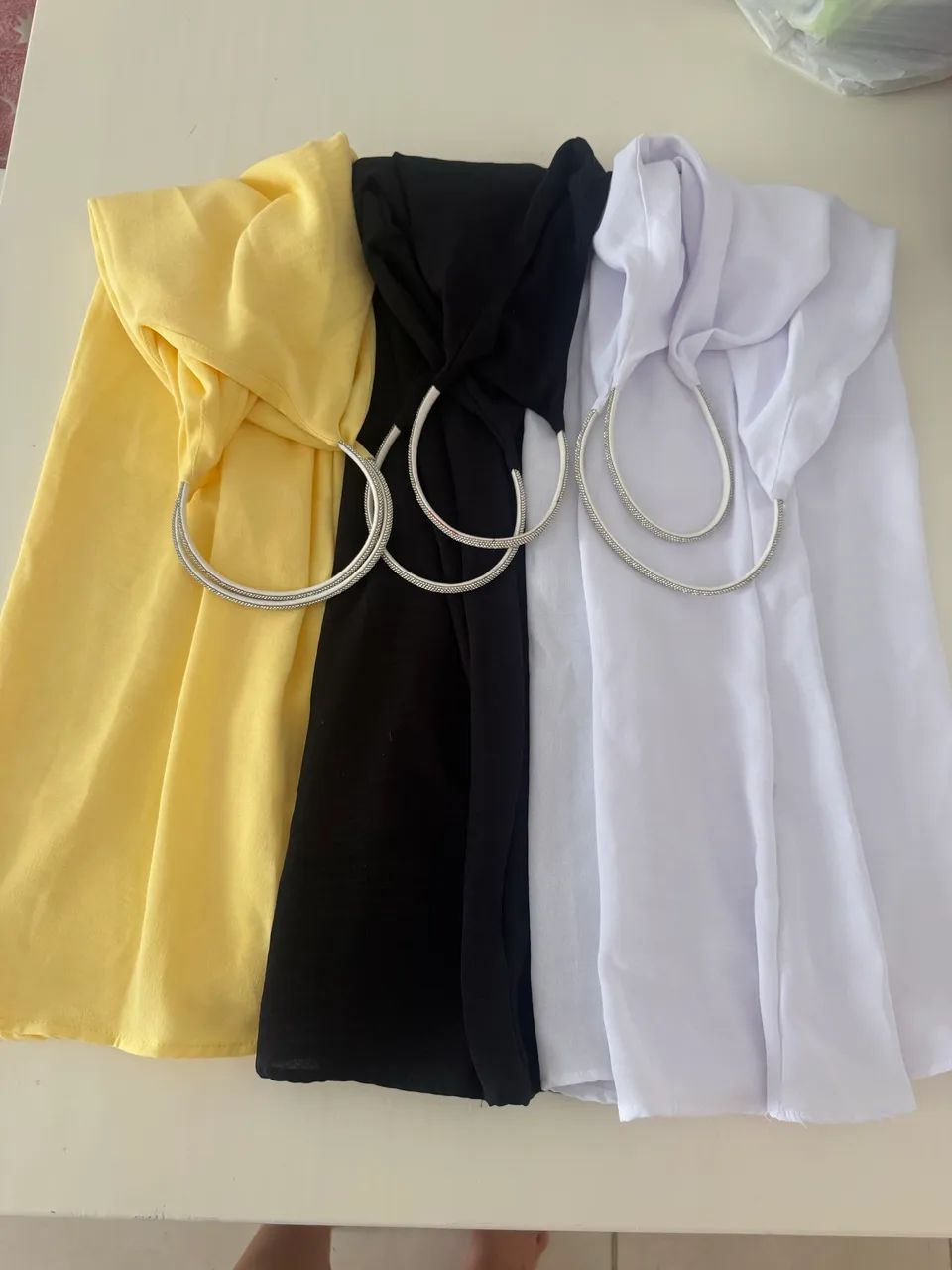 3 vestidos G com alças strass  - Foto 4