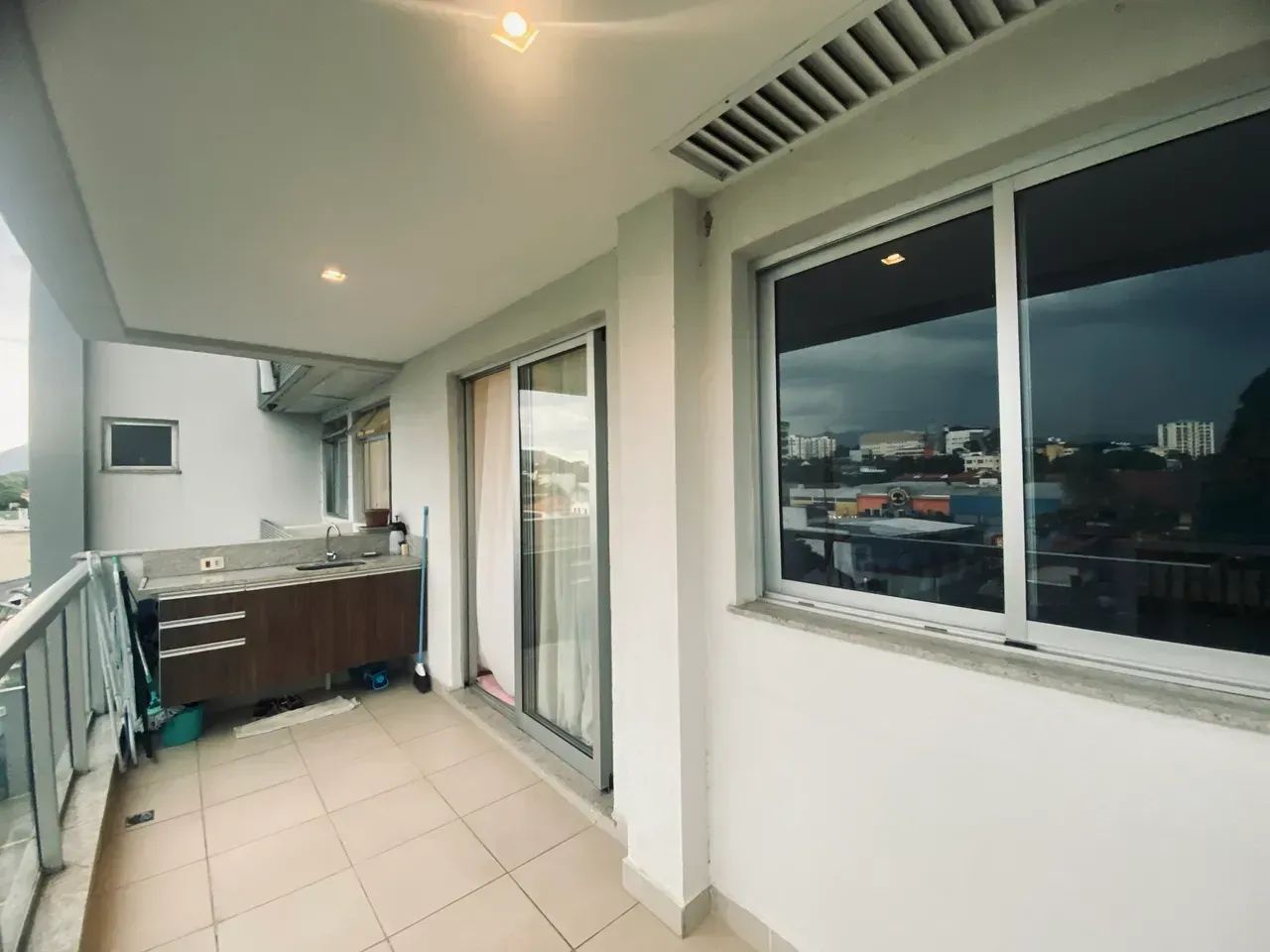 Belíssimo apartamento de 2 qts com 72 m2 em Campo Grande - Foto 3