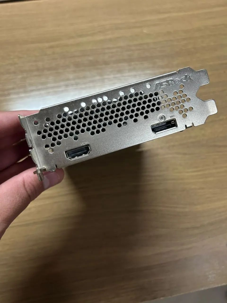 Asrock Rx 6400 4GB - Foto 3