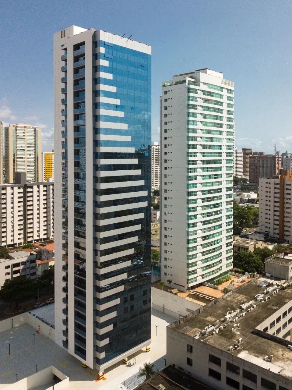 SALA COMERCIAL NO MANHATTAN BUSINESS no TIROL - 69,00m² - Foto 2