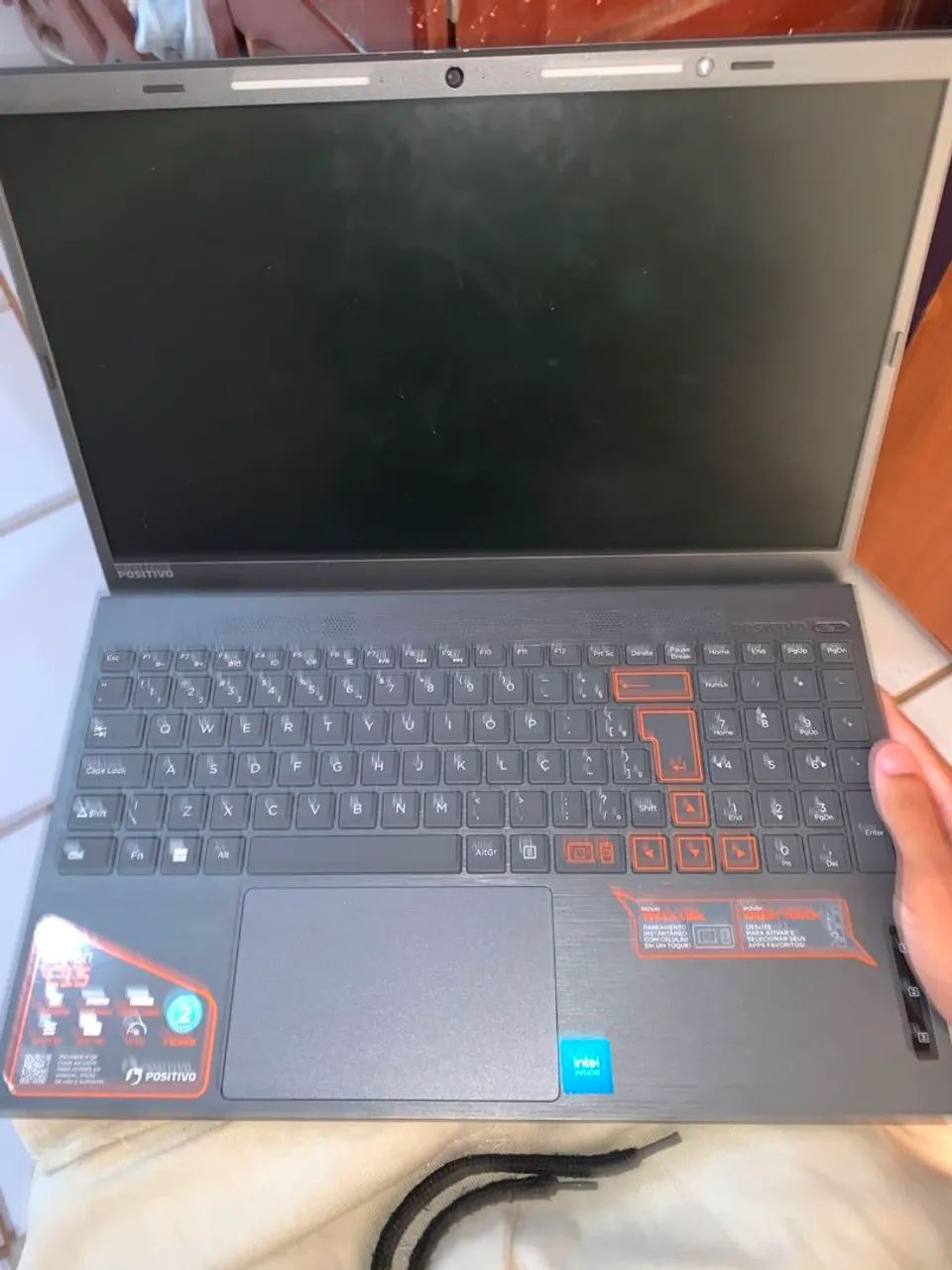 ? Notebook Positivo Vision C15<br>Notebook em bom estado e funcionando normalmente. - Foto 4