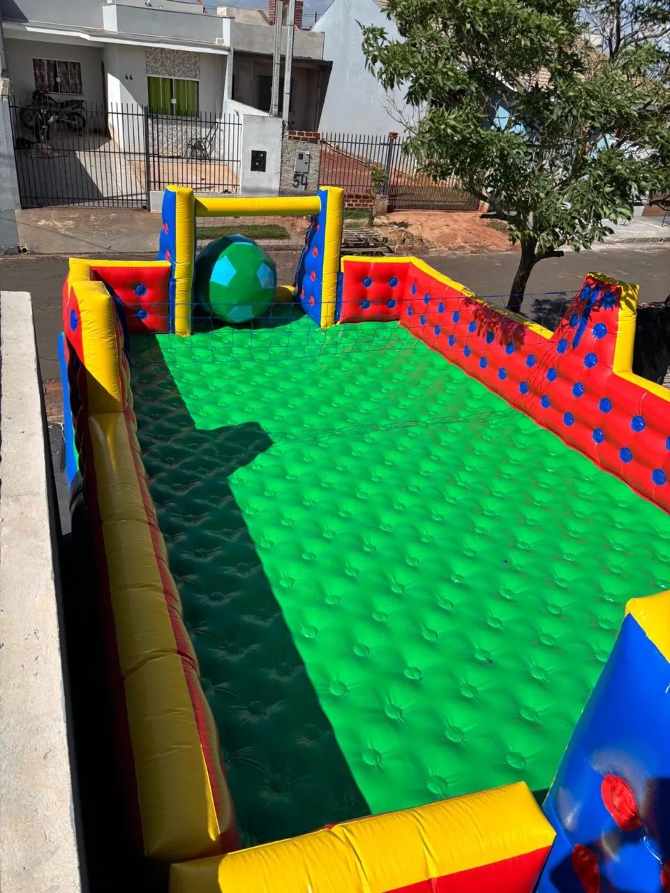 Aluguel futebol de sabão , brinquedo novo  - Foto 4