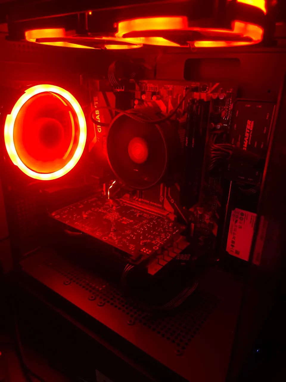 Pc gamer - Foto 4