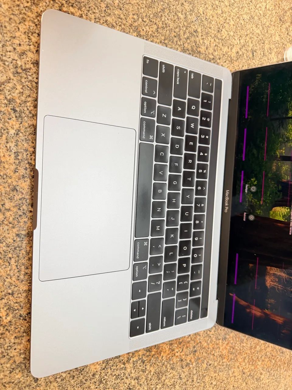 MacBook Pro 2018 Touchbar - Foto 2