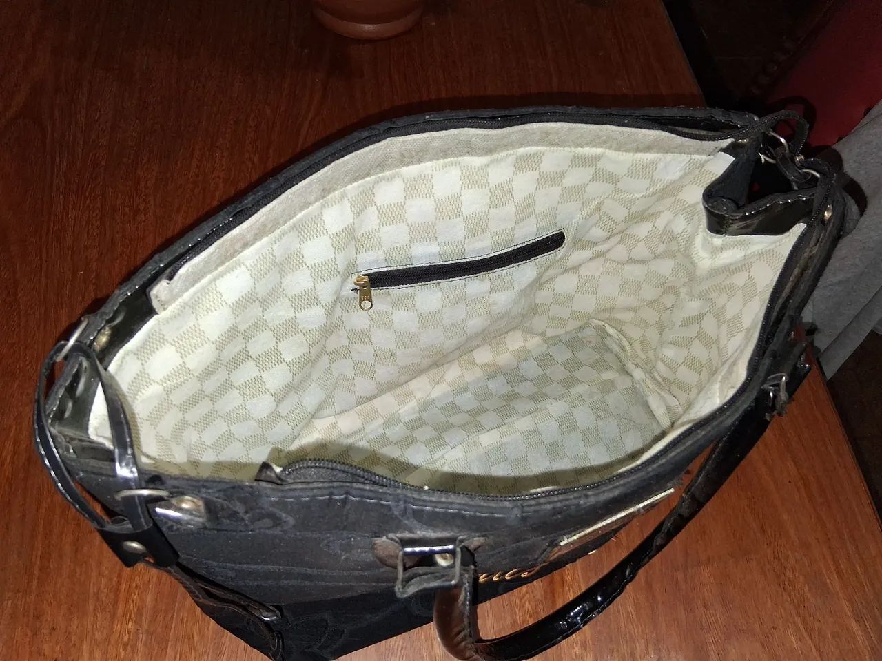 Bolsa Louis Vuitton - Foto 5