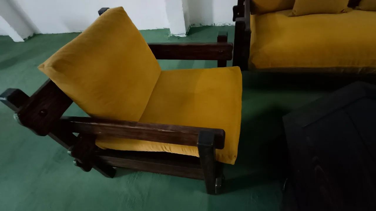 Sofá Conjunto Antigo Vinhático Almofadas - Foto 4