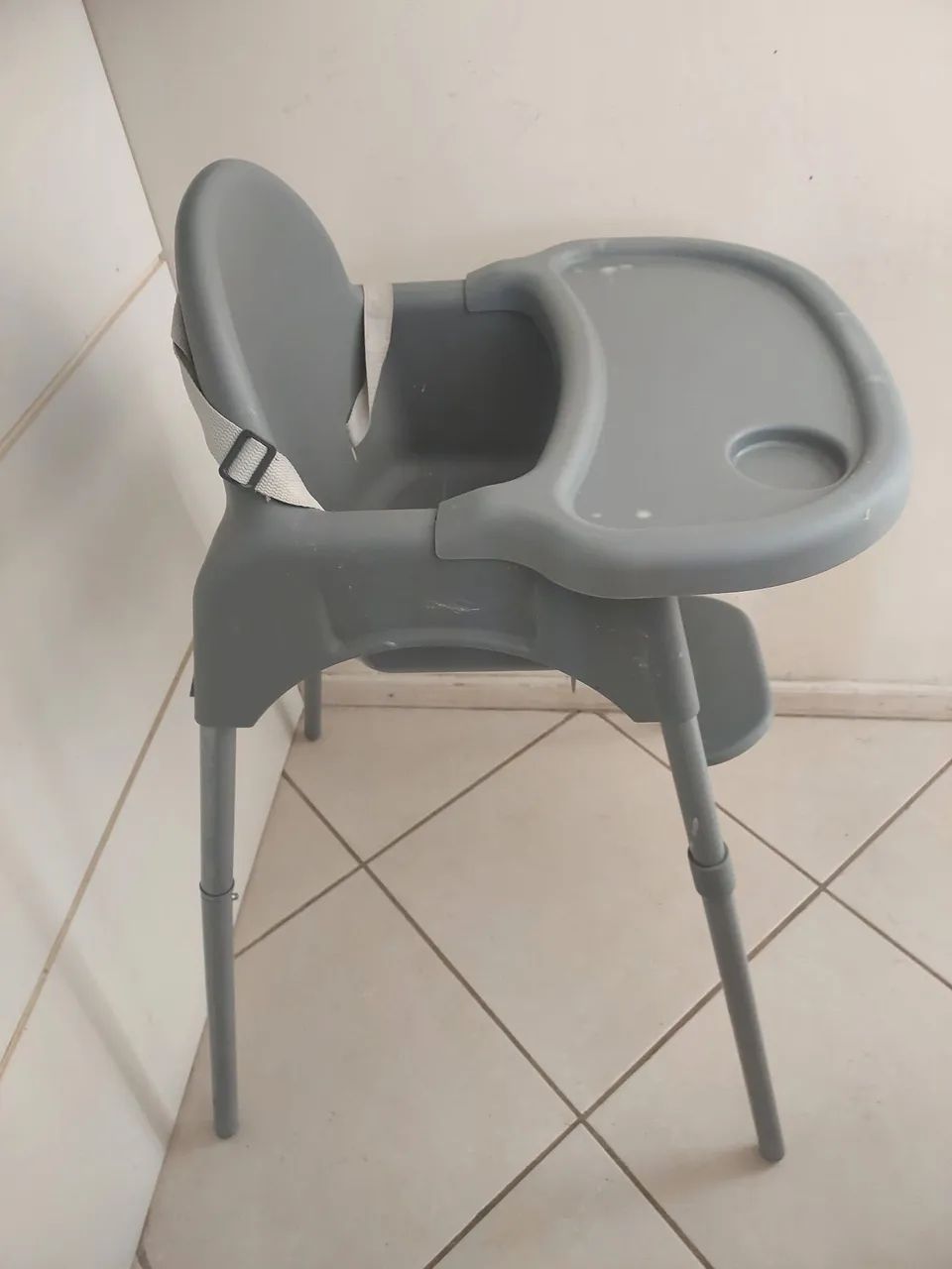 Cadeira alimentação  - Foto 2