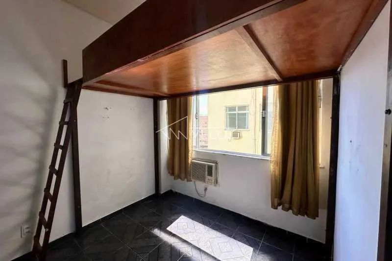 Kitnet/Conjugado - / Residencial / Centro