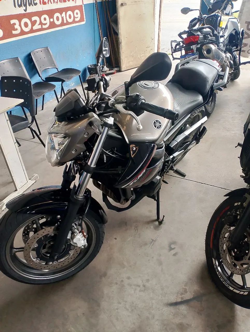 Yamaha XJ6 N - Foto 2