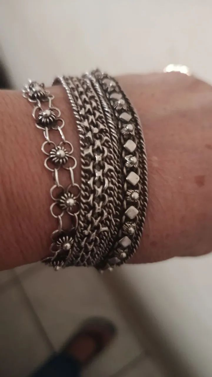 Pulseiras prata de bale