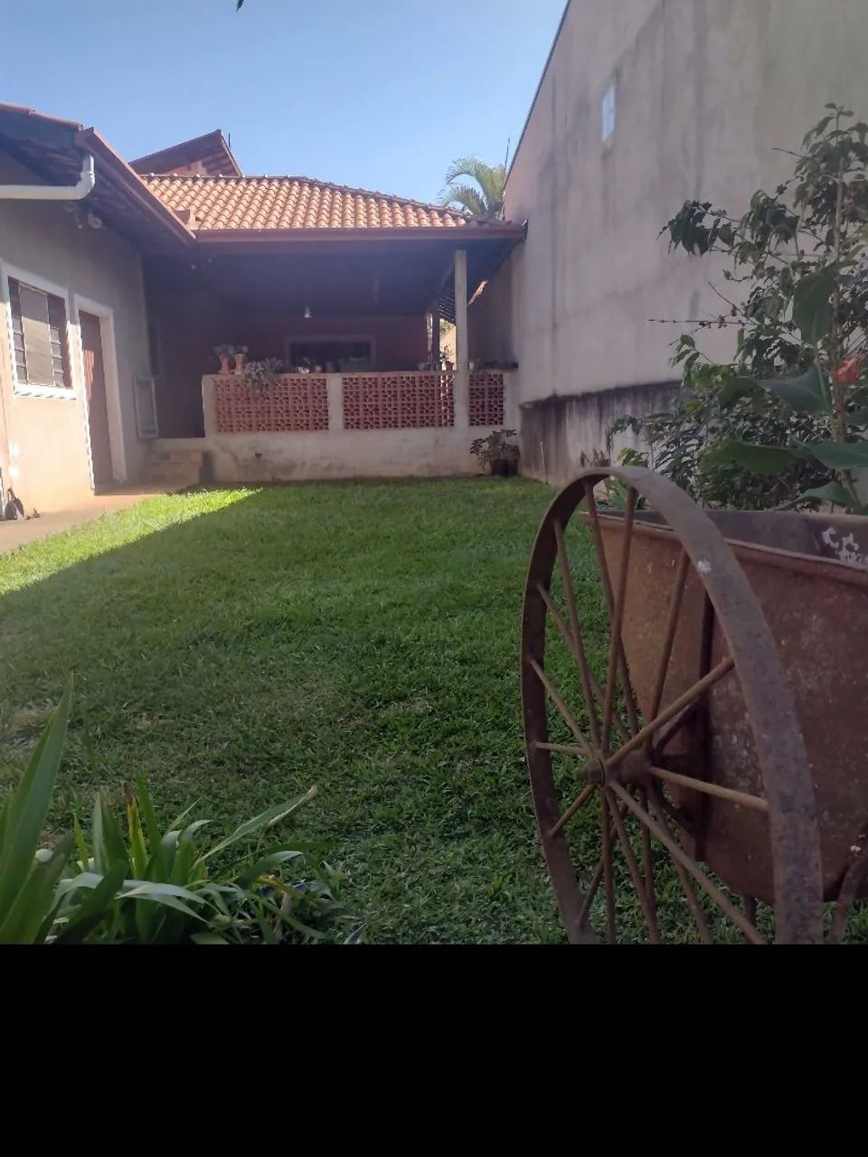 Linda casa com pomar , próximo a cachoeira de emas, Pirassununga SP  - Foto 3