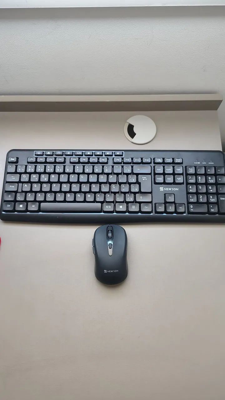 Teclado e mouse sem fio