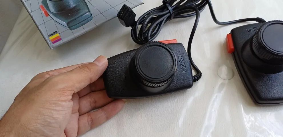 Par De Controles Paddle Atari 2600 Gemini Na Caixa Impecável - Foto 4