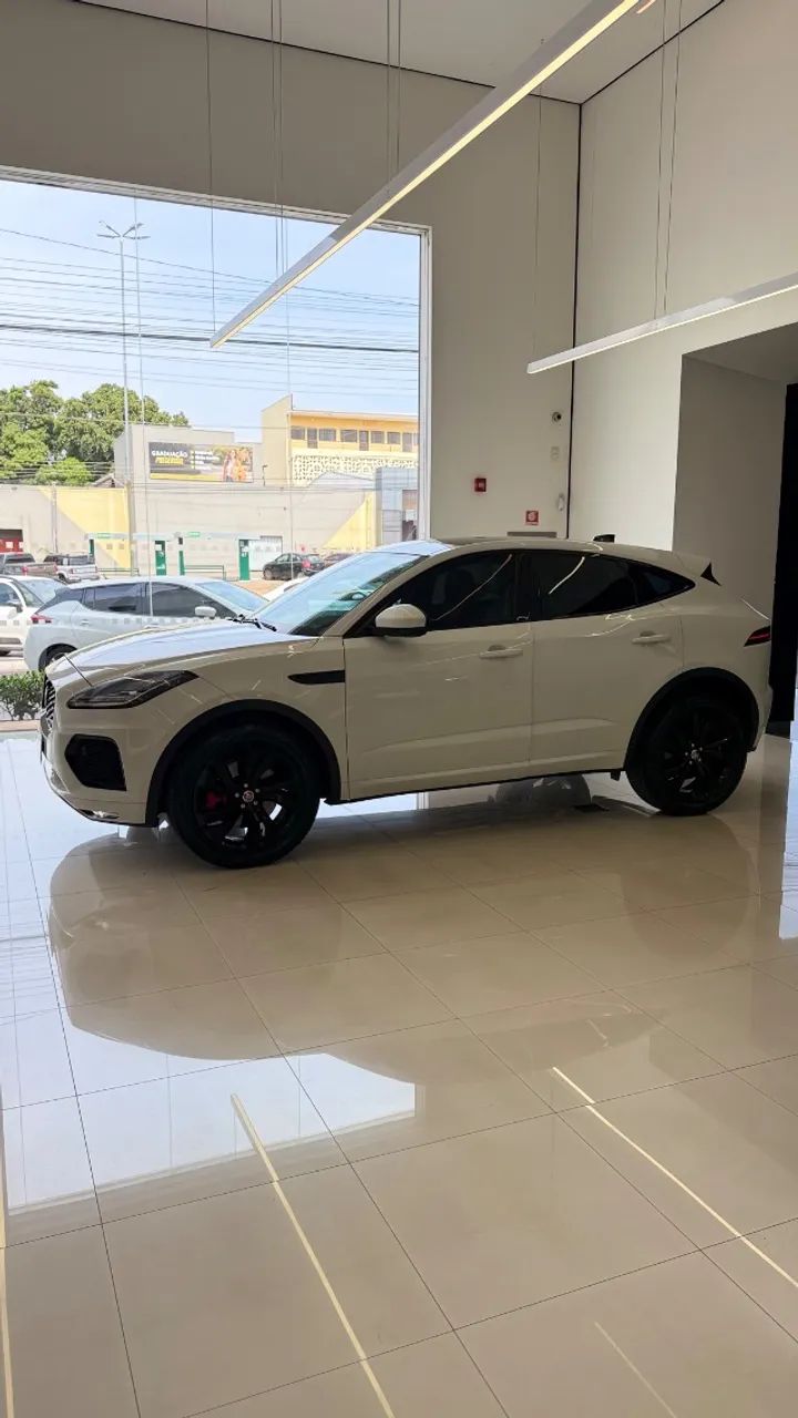 Jaguar E-Pace R-dynamic S 2.0 AWD 249cv Aut. 2021 - Foto 3