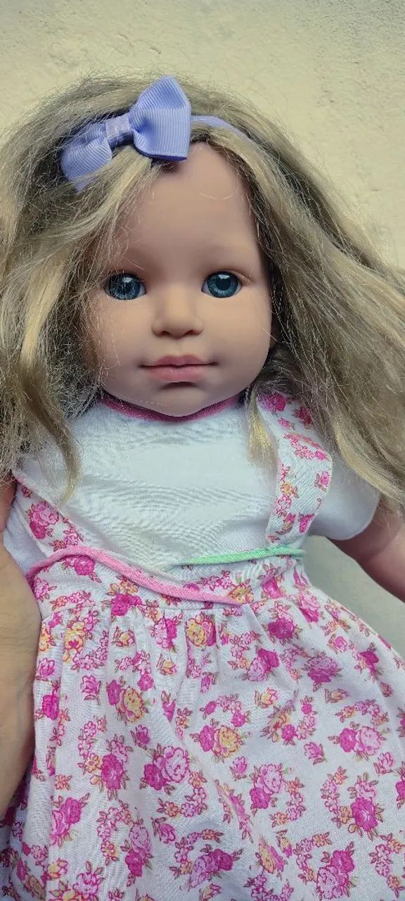 Boneca bebê Reborn menina 