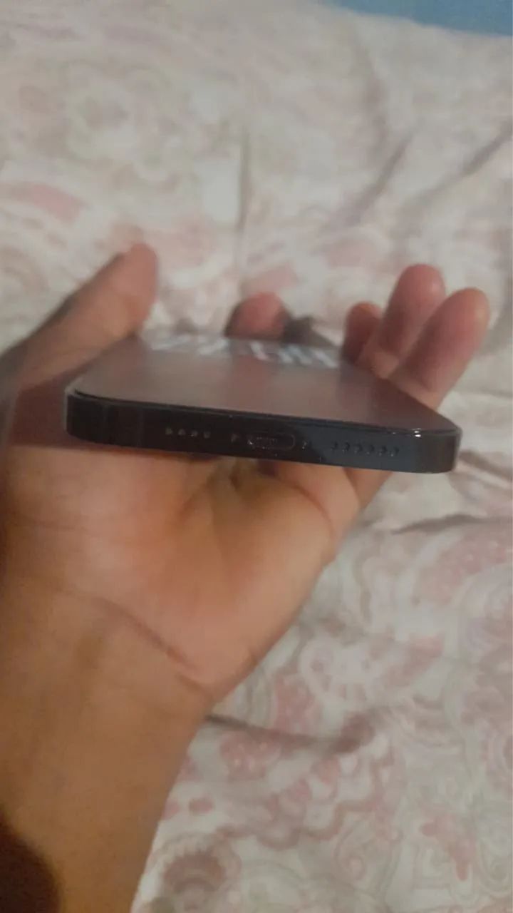 Vendo ou troco 14 pro Max por inferior com volta  - Foto 3