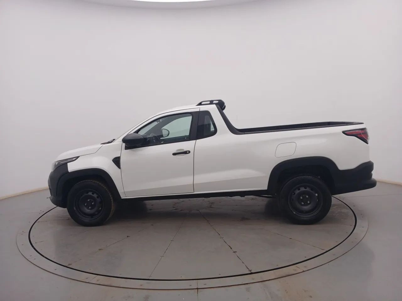 Fiat Strada Endurance 1.4 Flex 8V C 2023 - Foto 2