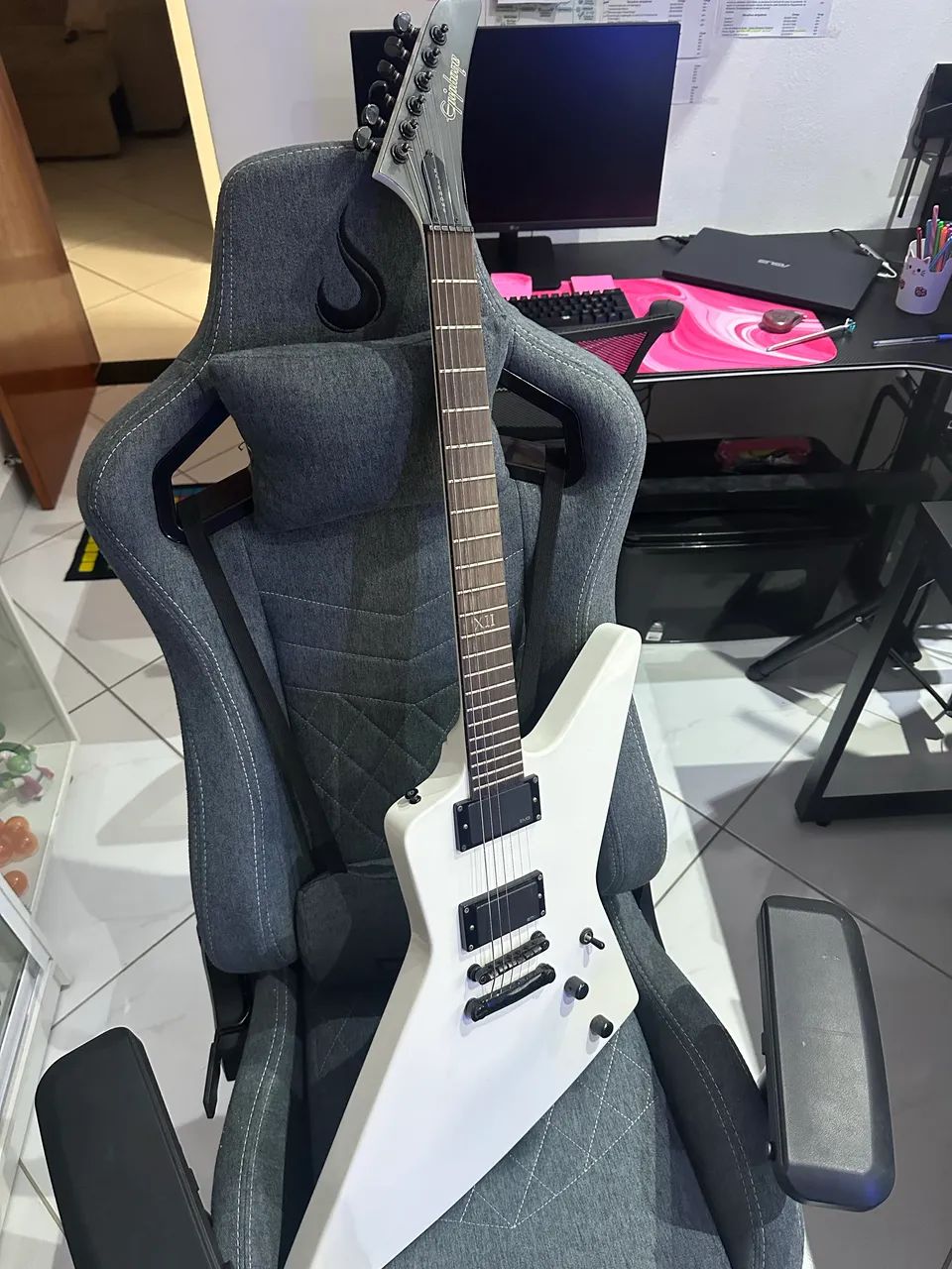 Guitarra explore epiphone gothic (emg 81 + 85) - Foto 2