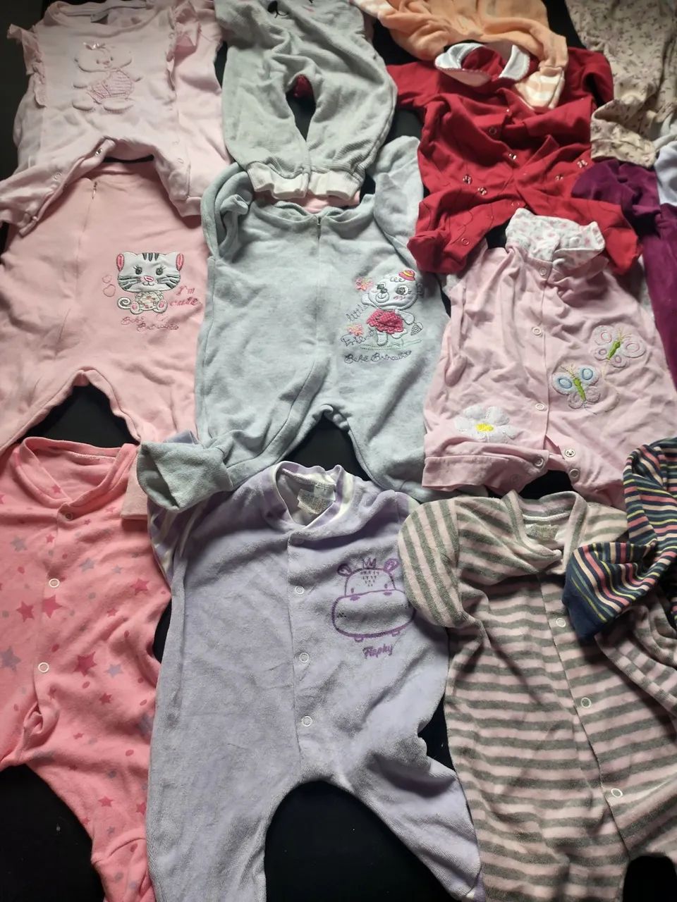 Lote com 15 macacão bebê  - Foto 2