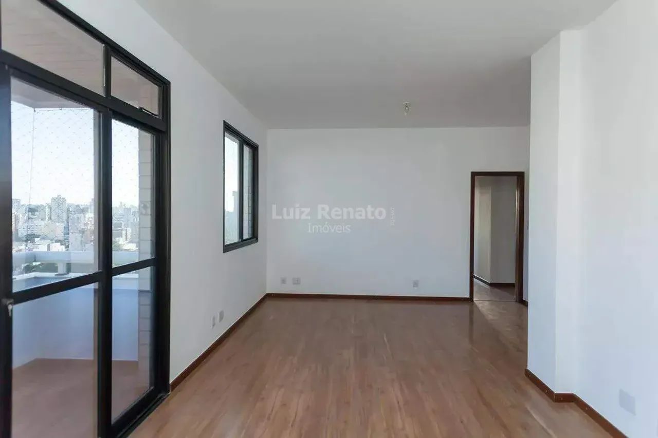 Apartamento à venda no Bairro Serra