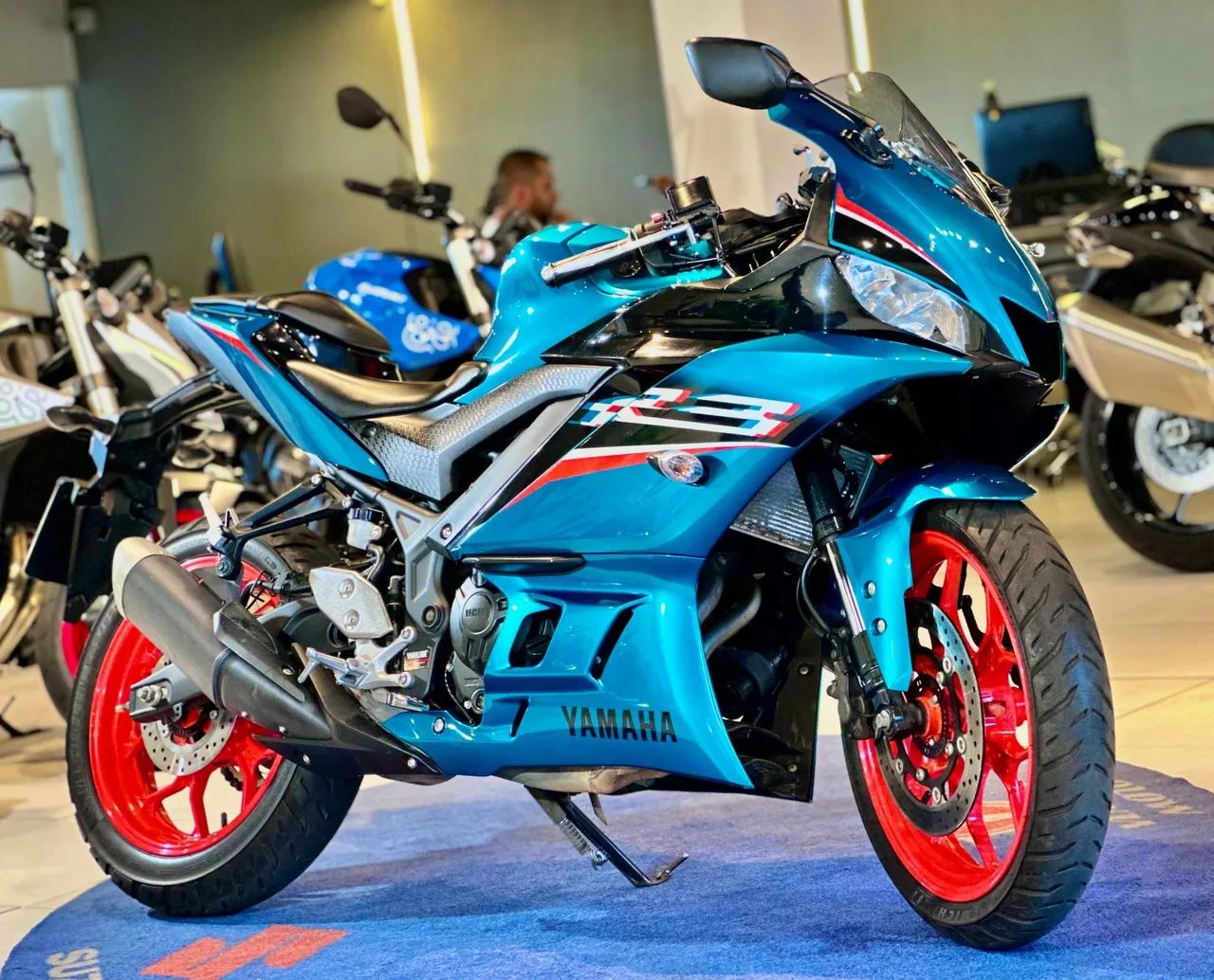 Yamaha - YZF-R3 2022 - Foto 2