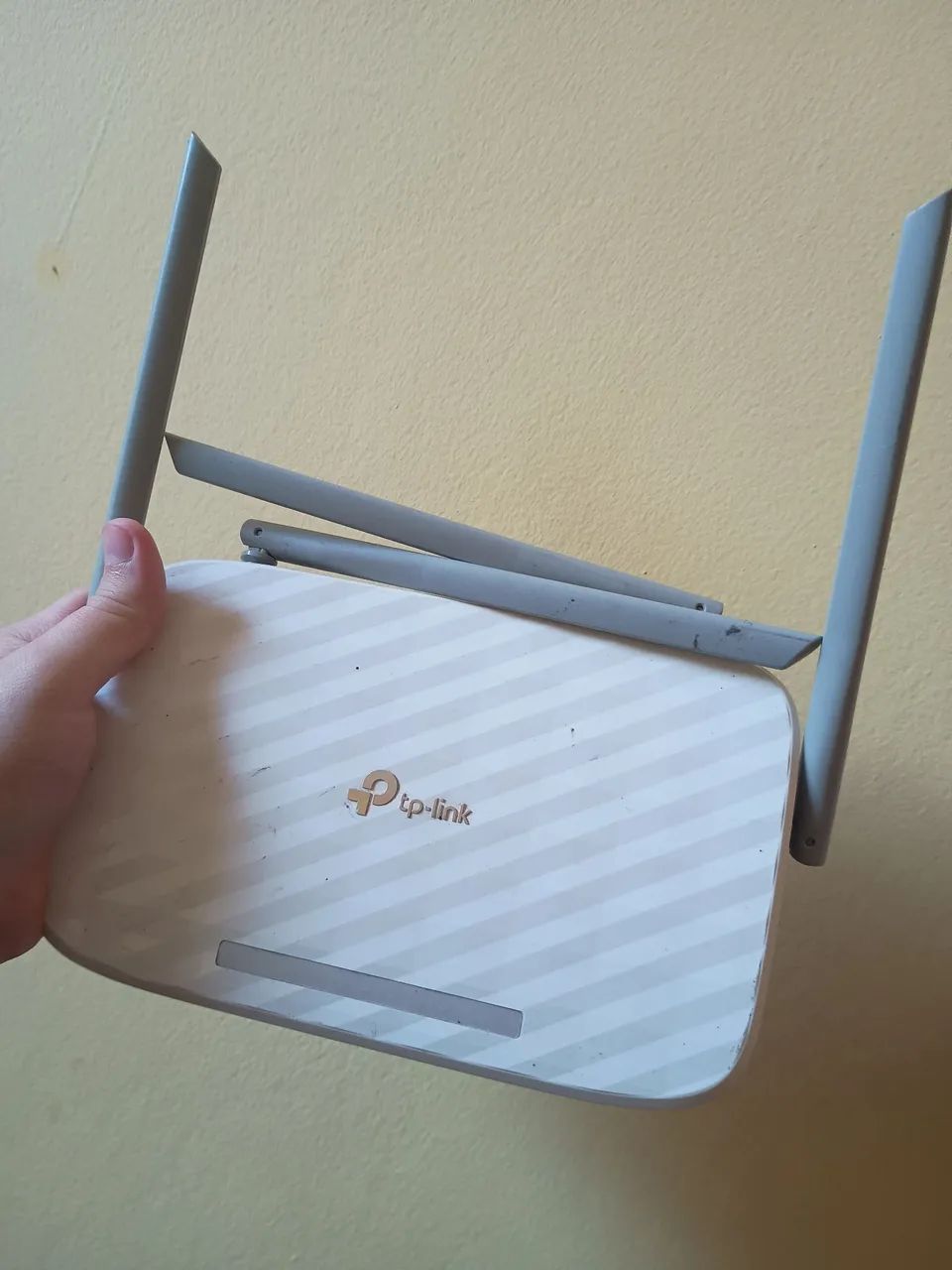 Roteadores 3 modelos por 100$