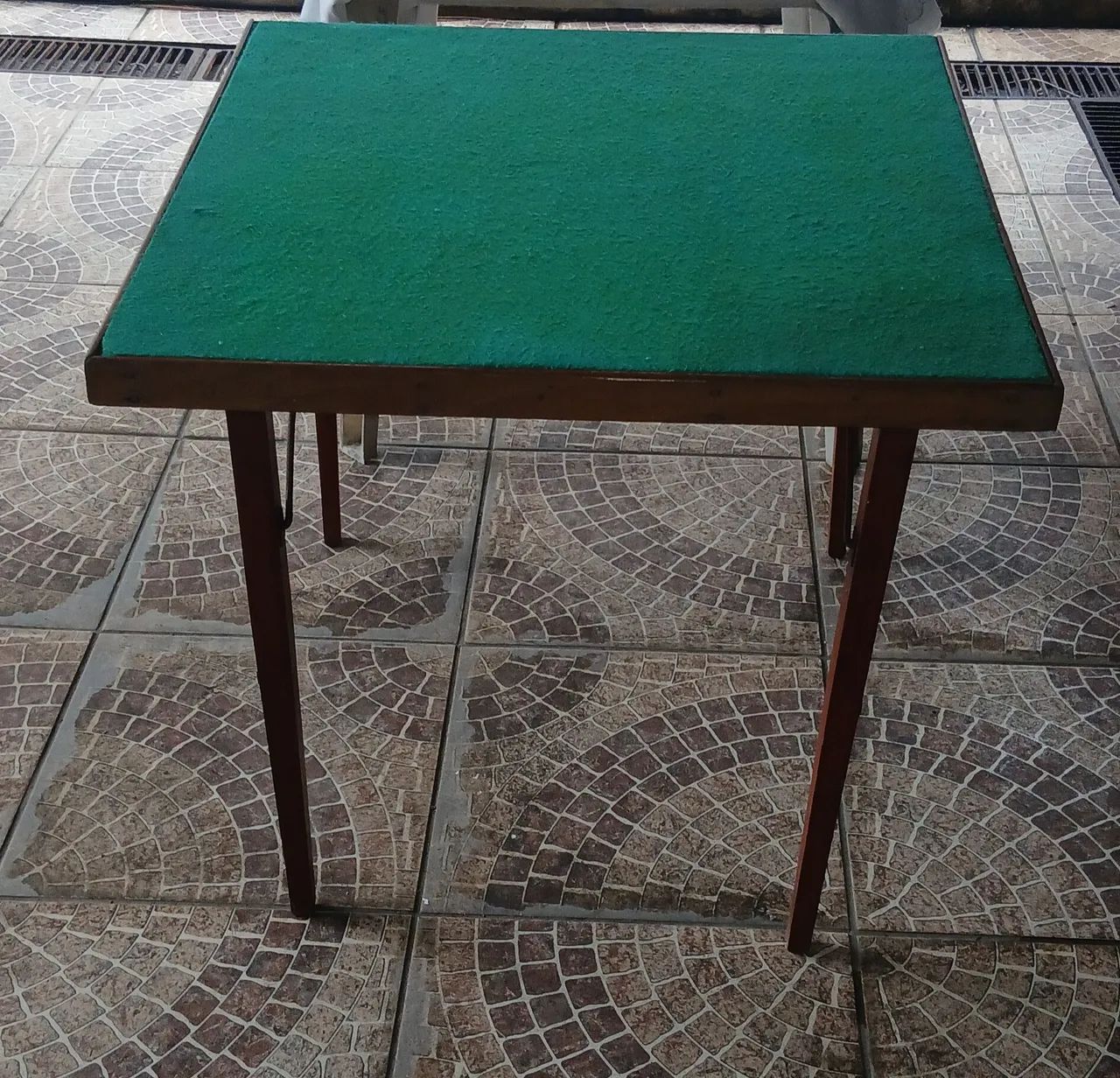 Mesa para carteado antiga - Foto 2