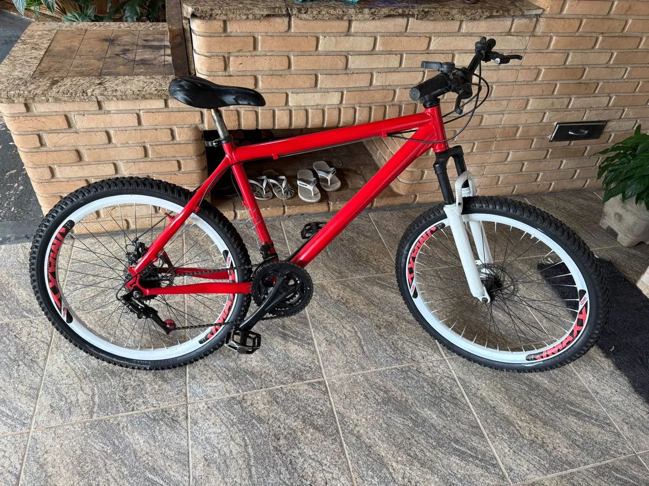 Bicicleta montada  - Foto 5