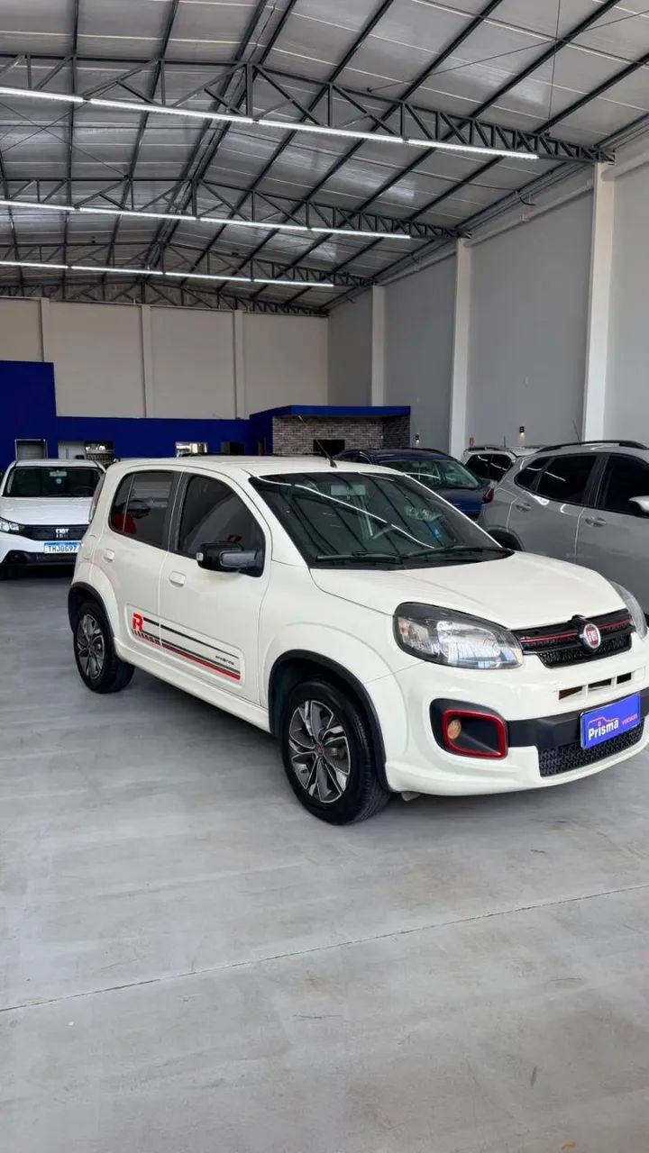 Fiat Uno Sporting 1.3 Flex 8V 5P 2017 - Foto 3
