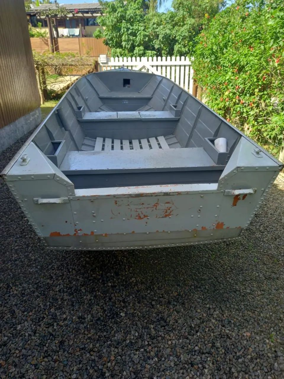 Barco com carretinha