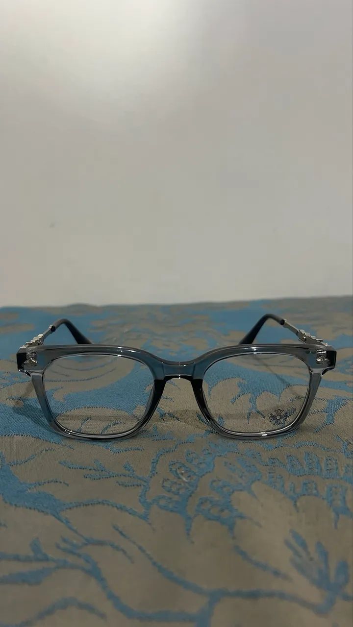 Óculos Chrome Hearts cinza  - Foto 2