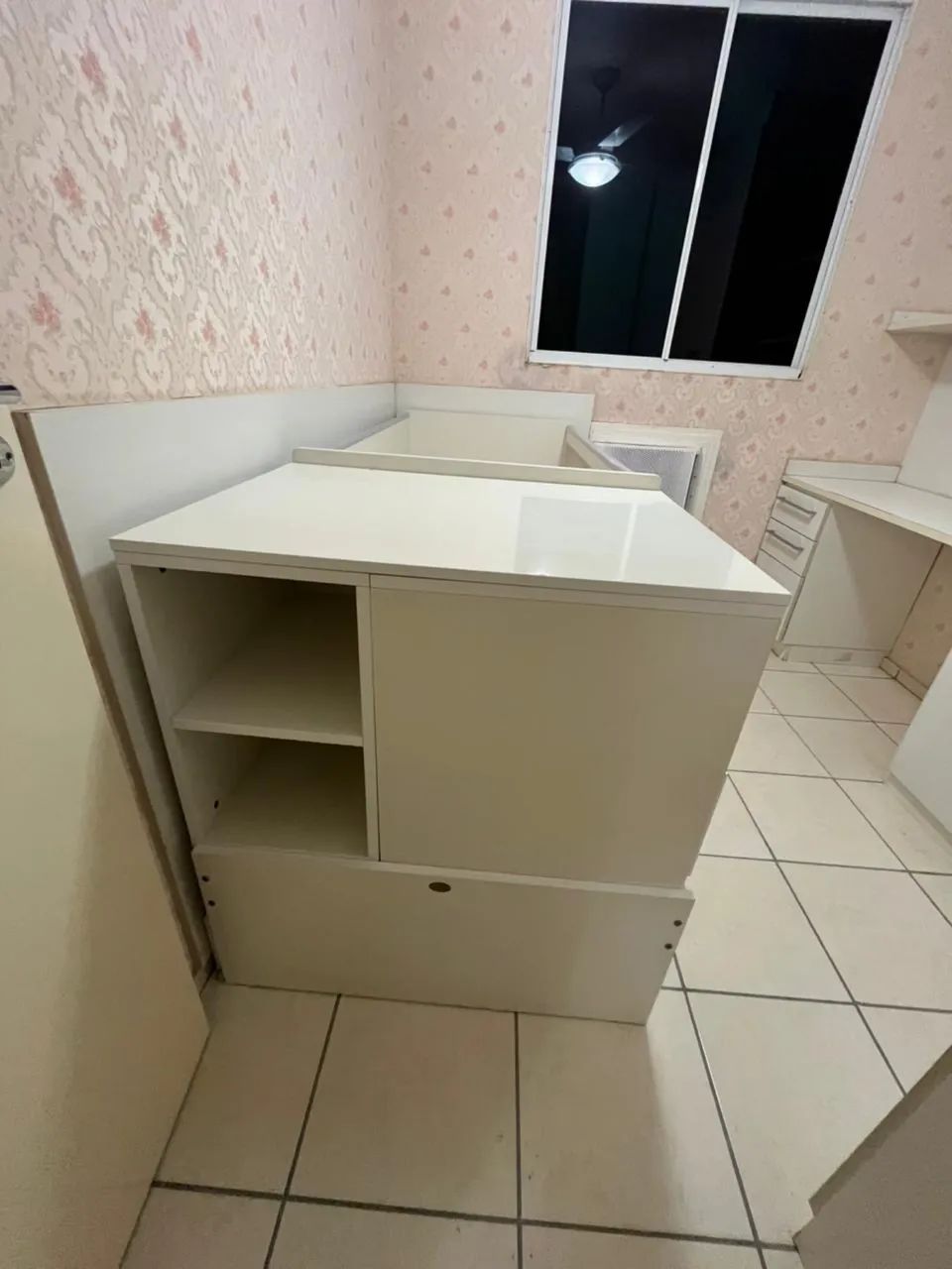Berço Multifuncional Luna Reller com Cama Auxiliar - Vira Cama, Cômoda e Escrivaninha - Foto 2