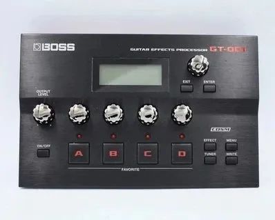 PEDALEIRA BOSS GT-001 "ZERADA" - ACOMPANHA CONTROLADORA!