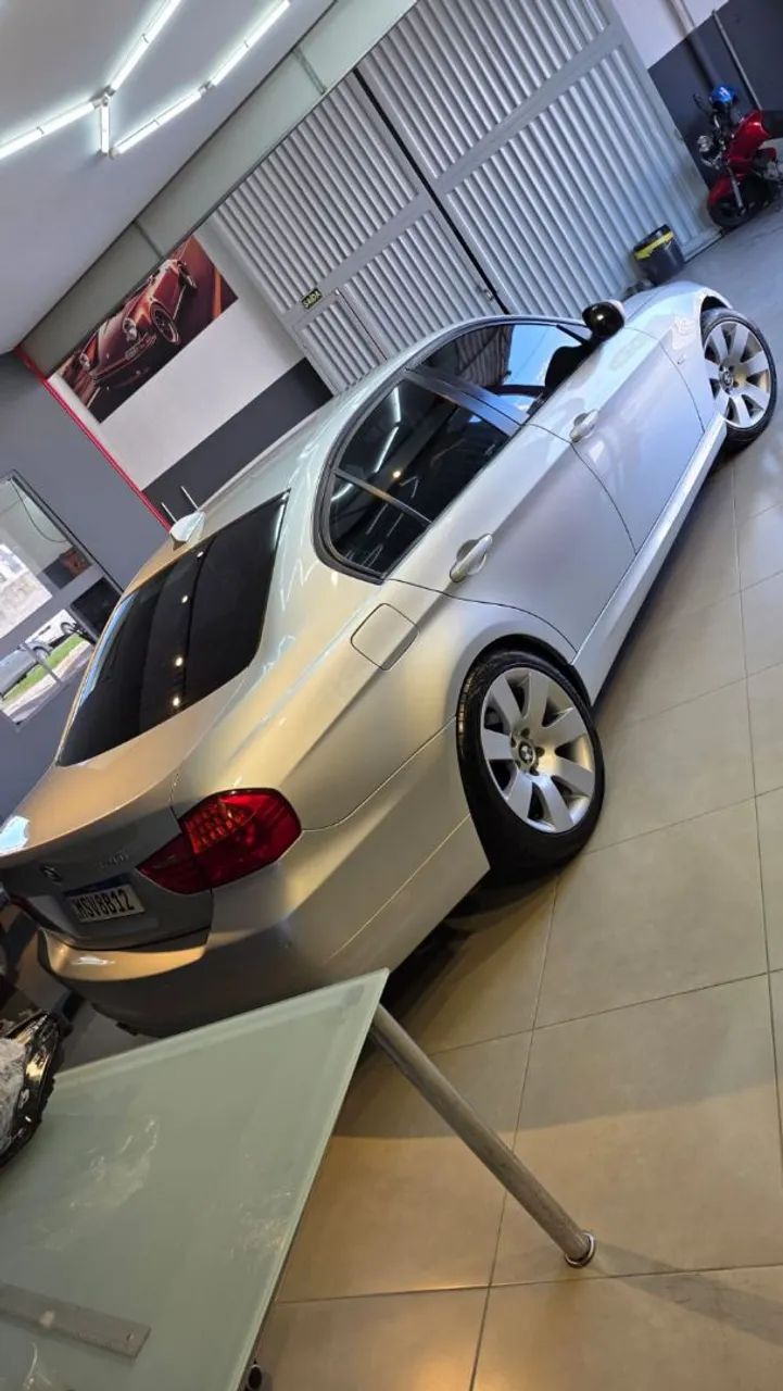 BMW 320I A 2010 - Foto 5