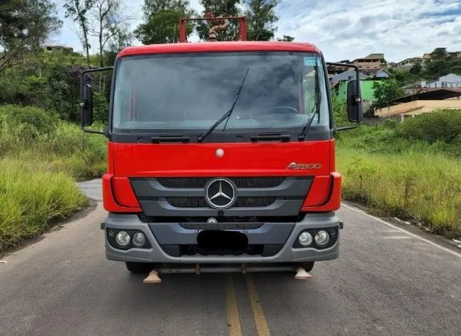 Mb Atego 1719 4x2 - 2016 Tanque pipa     - Foto 2