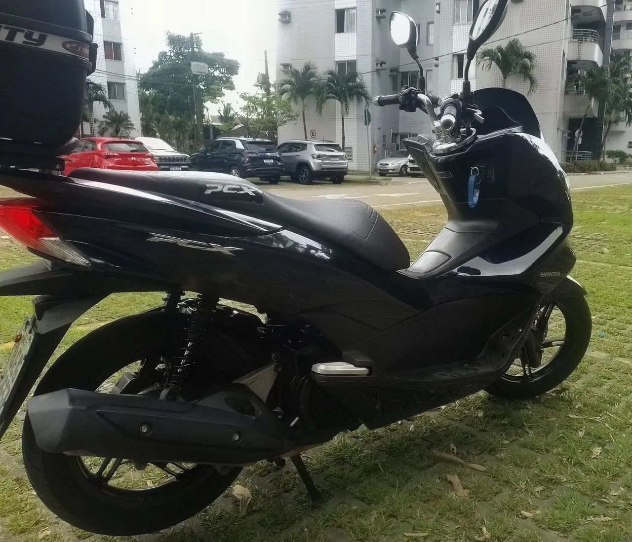 PCX DLX 2018 - Foto 4