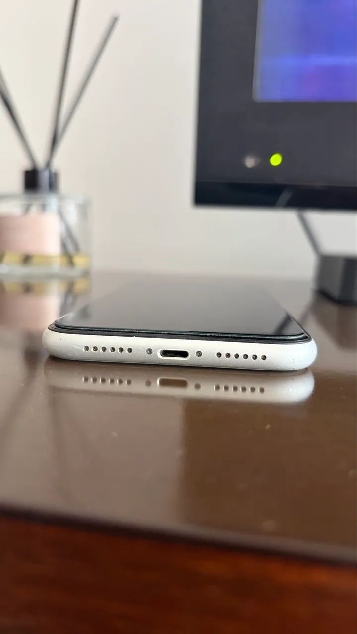 Iphone  Xr 128Gb - impecável  - Foto 3