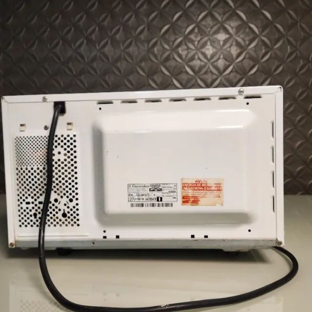 Microondas Electrolux 110v 20l - Foto 3
